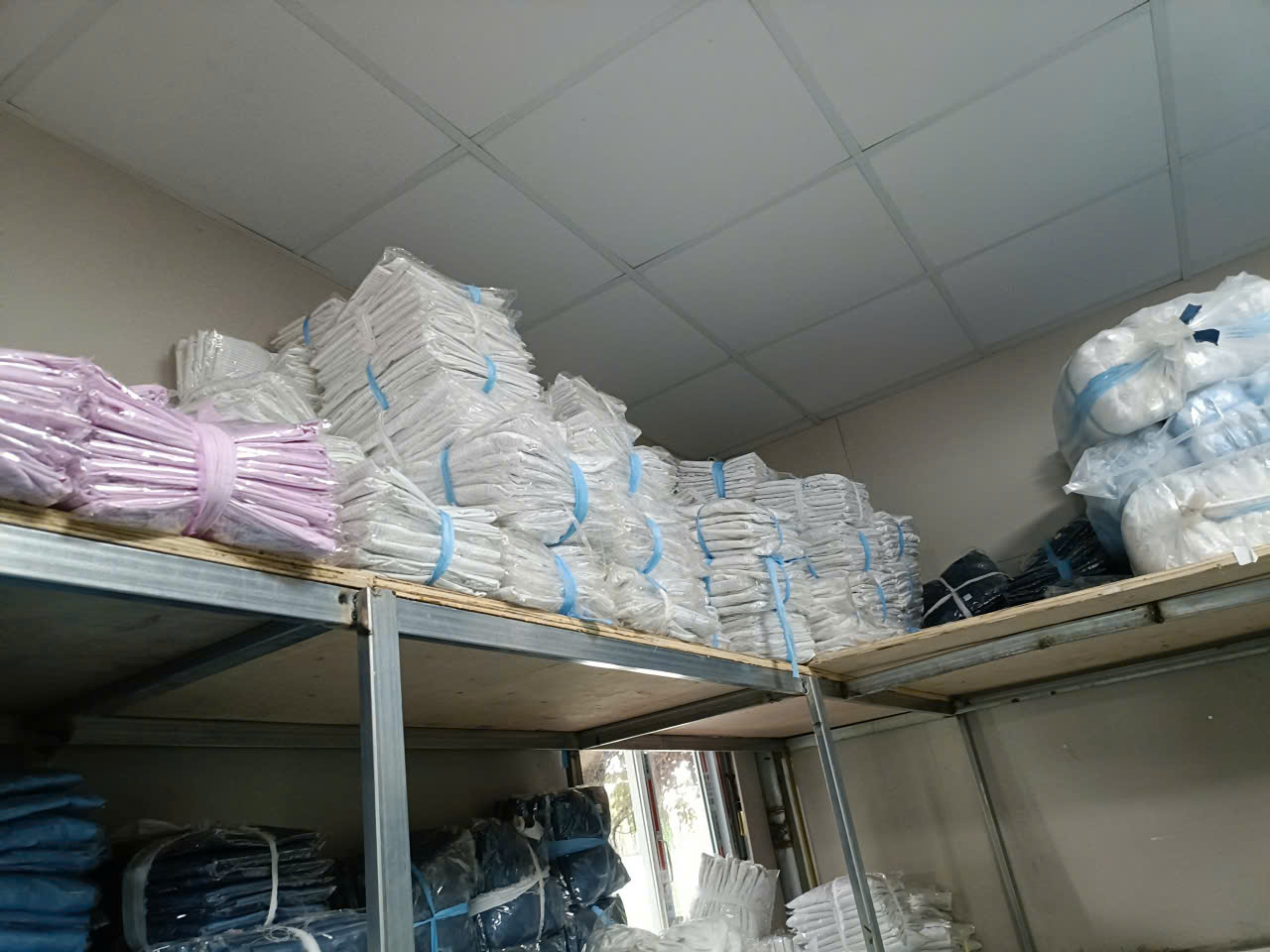 Hình ảnh kho hàng